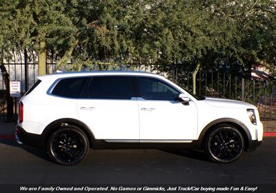 2021 Kia Telluride SX  Prestige - Photo 7 - Mesa, AZ 85202