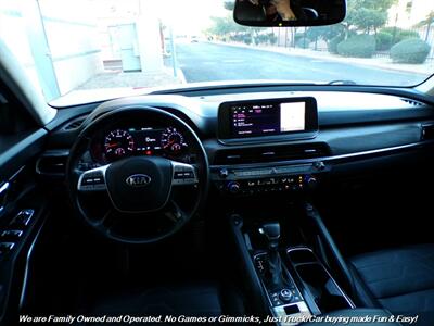 2021 Kia Telluride SX  Prestige - Photo 37 - Mesa, AZ 85202