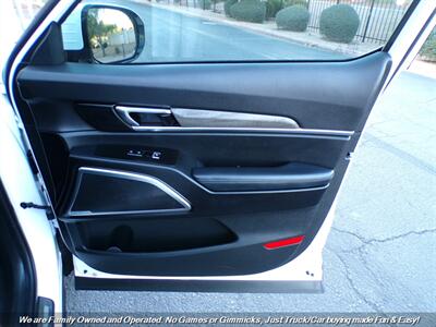 2021 Kia Telluride SX  Prestige - Photo 33 - Mesa, AZ 85202