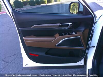 2020 Kia Telluride SX Prestige - Photo 13 - Mesa, AZ 85202