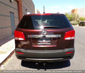 2012 Kia Sorento LX - Photo 4 - Mesa, AZ 85202