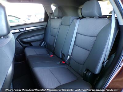 2012 Kia Sorento LX - Photo 21 - Mesa, AZ 85202