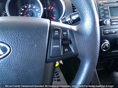 2012 Kia Sorento LX - Photo 33 - Mesa, AZ 85202