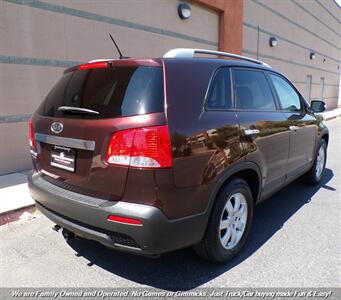 2012 Kia Sorento LX - Photo 5 - Mesa, AZ 85202