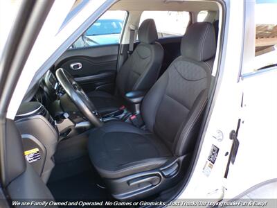 2018 Kia Soul - Photo 16 - Mesa, AZ 85202