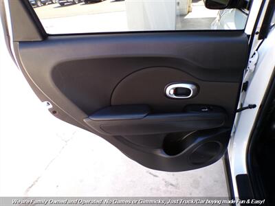 2018 Kia Soul - Photo 17 - Mesa, AZ 85202