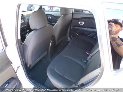 2018 Kia Soul - Photo 18 - Mesa, AZ 85202