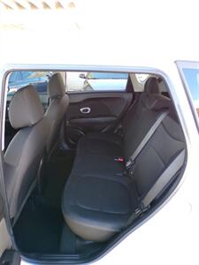 2018 Kia Soul - Photo 19 - Mesa, AZ 85202