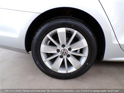 2015 Volkswagen Jetta SE   - Photo 47 - Mesa, AZ 85202