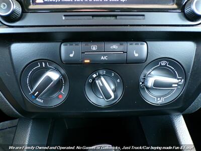 2015 Volkswagen Jetta SE   - Photo 35 - Mesa, AZ 85202