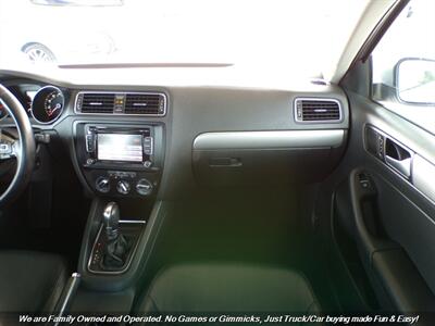 2015 Volkswagen Jetta SE   - Photo 30 - Mesa, AZ 85202