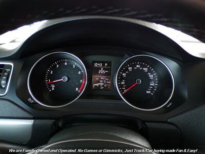 2015 Volkswagen Jetta SE   - Photo 9 - Mesa, AZ 85202