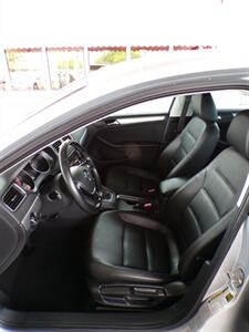 2015 Volkswagen Jetta SE   - Photo 14 - Mesa, AZ 85202