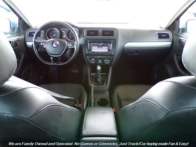 2015 Volkswagen Jetta SE   - Photo 29 - Mesa, AZ 85202