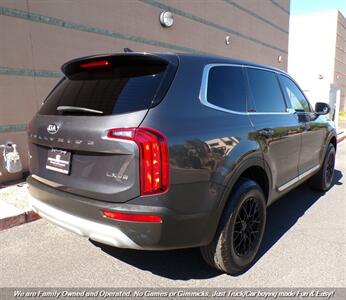 2021 Kia Telluride LX - Photo 7 - Mesa, AZ 85202