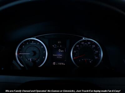 2016 Toyota Camry SE - Photo 10 - Mesa, AZ 85202