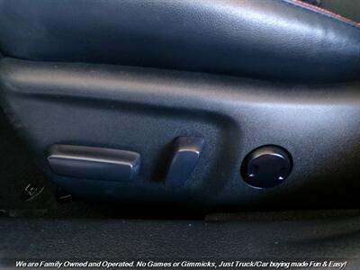 2016 Toyota Camry SE - Photo 17 - Mesa, AZ 85202