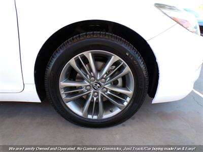 2016 Toyota Camry SE - Photo 45 - Mesa, AZ 85202