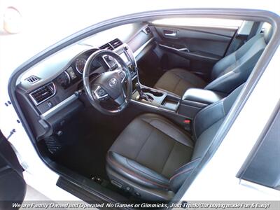 2016 Toyota Camry SE - Photo 14 - Mesa, AZ 85202