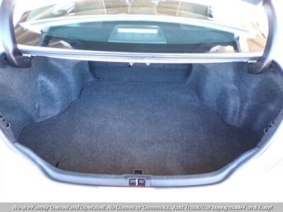 2016 Toyota Camry SE - Photo 9 - Mesa, AZ 85202