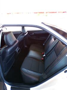 2016 Toyota Camry SE - Photo 20 - Mesa, AZ 85202