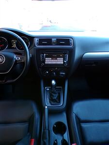 2015 Volkswagen Jetta SE   - Photo 33 - Mesa, AZ 85202