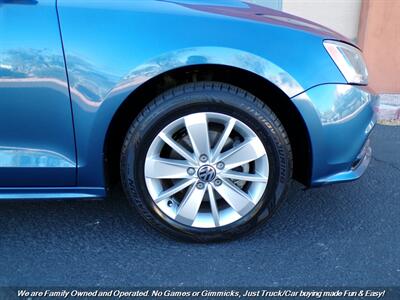 2015 Volkswagen Jetta SE   - Photo 43 - Mesa, AZ 85202