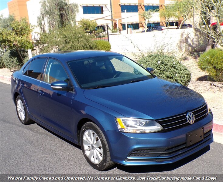 2015 Volkswagen Jetta SE   - Photo 1 - Mesa, AZ 85202