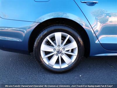 2015 Volkswagen Jetta SE   - Photo 44 - Mesa, AZ 85202