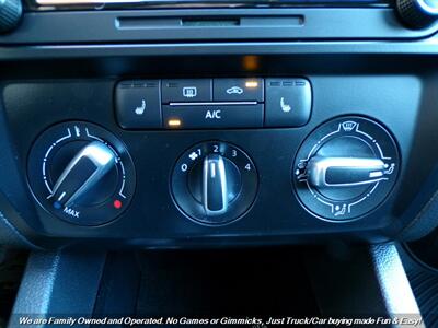 2015 Volkswagen Jetta SE   - Photo 36 - Mesa, AZ 85202