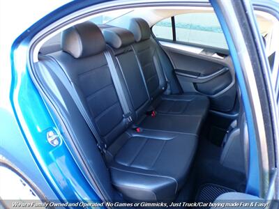 2015 Volkswagen Jetta SE   - Photo 22 - Mesa, AZ 85202