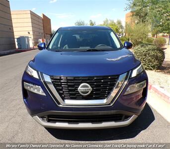 2021 Nissan Rogue SV - Photo 2 - Mesa, AZ 85202