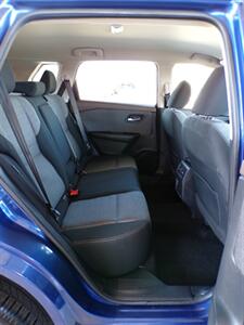 2021 Nissan Rogue SV - Photo 25 - Mesa, AZ 85202
