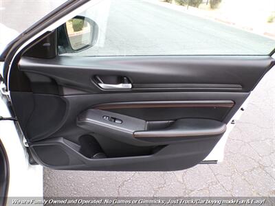 2021 Nissan Altima 2.5 SR   - Photo 30 - Mesa, AZ 85202