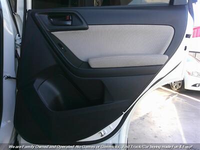 2015 Subaru Forester 2.5i Premium   - Photo 24 - Mesa, AZ 85202