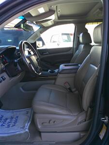 2019 Chevrolet Tahoe LT   - Photo 16 - Mesa, AZ 85202