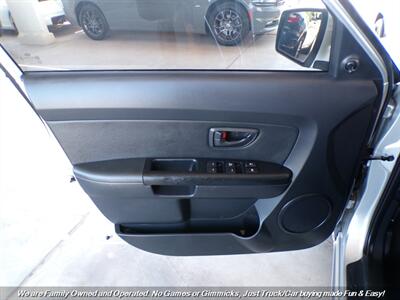 2012 Kia Soul - Photo 12 - Mesa, AZ 85202