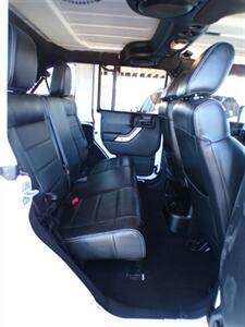 2012 Jeep Wrangler Sahara   - Photo 21 - Mesa, AZ 85202