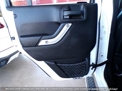 2012 Jeep Wrangler Sahara   - Photo 16 - Mesa, AZ 85202