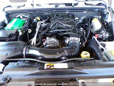 2012 Jeep Wrangler Sahara   - Photo 39 - Mesa, AZ 85202