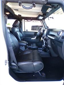 2012 Jeep Wrangler Sahara   - Photo 25 - Mesa, AZ 85202