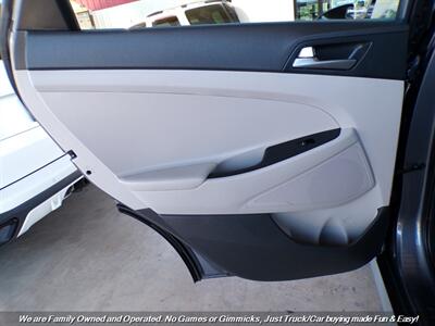 2018 Hyundai TUCSON SEL   - Photo 17 - Mesa, AZ 85202