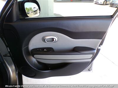 2017 Kia Soul + - Photo 29 - Mesa, AZ 85202