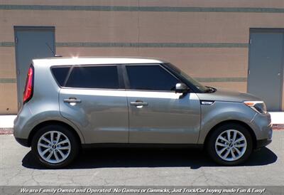 2017 Kia Soul + - Photo 8 - Mesa, AZ 85202