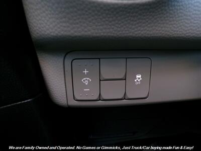 2017 Kia Soul + - Photo 42 - Mesa, AZ 85202