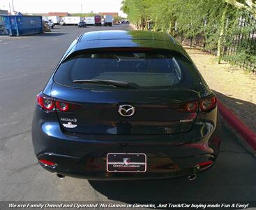 2021 Mazda Mazda3 Hatchback Select   - Photo 4 - Mesa, AZ 85202
