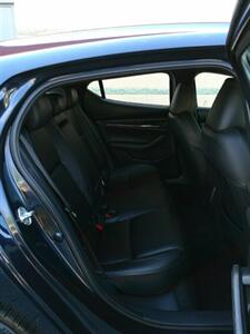 2021 Mazda Mazda3 Hatchback Select   - Photo 25 - Mesa, AZ 85202