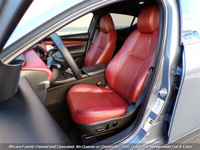 2022 Mazda Mazda3 Hatchback Premium   - Photo 16 - Mesa, AZ 85202
