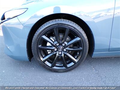 2022 Mazda Mazda3 Hatchback Premium   - Photo 51 - Mesa, AZ 85202