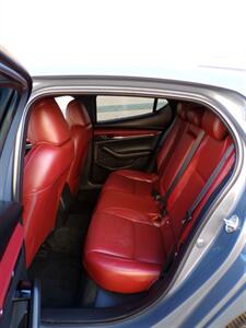 2022 Mazda Mazda3 Hatchback Premium   - Photo 20 - Mesa, AZ 85202